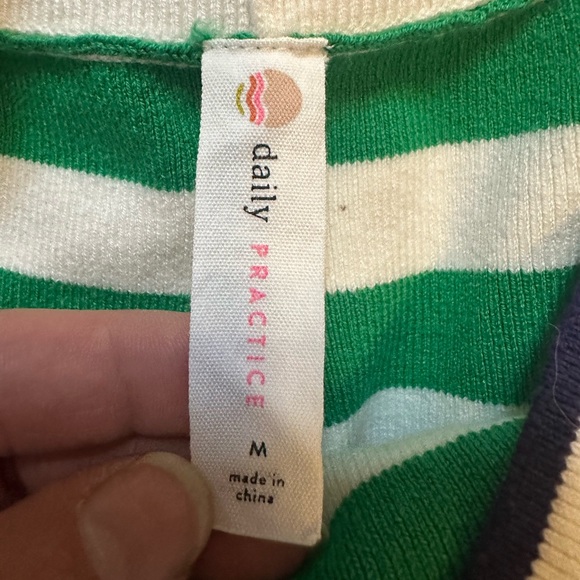 Daily Practice Medium Anthropologie Green White Striped Shorts Tight Knit Cotton - Picture 6 of 8